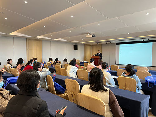 “呵護她健康” 創力集團舉辦女性健康知識講座(圖1) “呵護她健康” 創力集團舉辦女性健康知識講座(圖1)