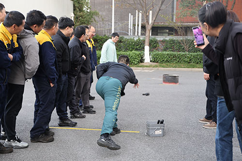 飛奪瀘定橋3.jpg 躍動創力 智勝未來 | 創力集團2025年主題運動會圓滿落幕(圖24)